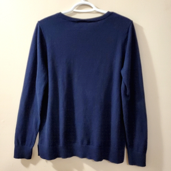 Loft - Polar Bears Sweater in Navy - Size L - Picture 5 of 5